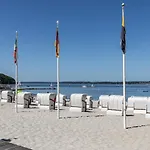 Mit Badestrand Glücksburg