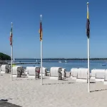 Daire Mit Badestrand Glücksburg