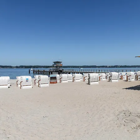 Mit Badestrand